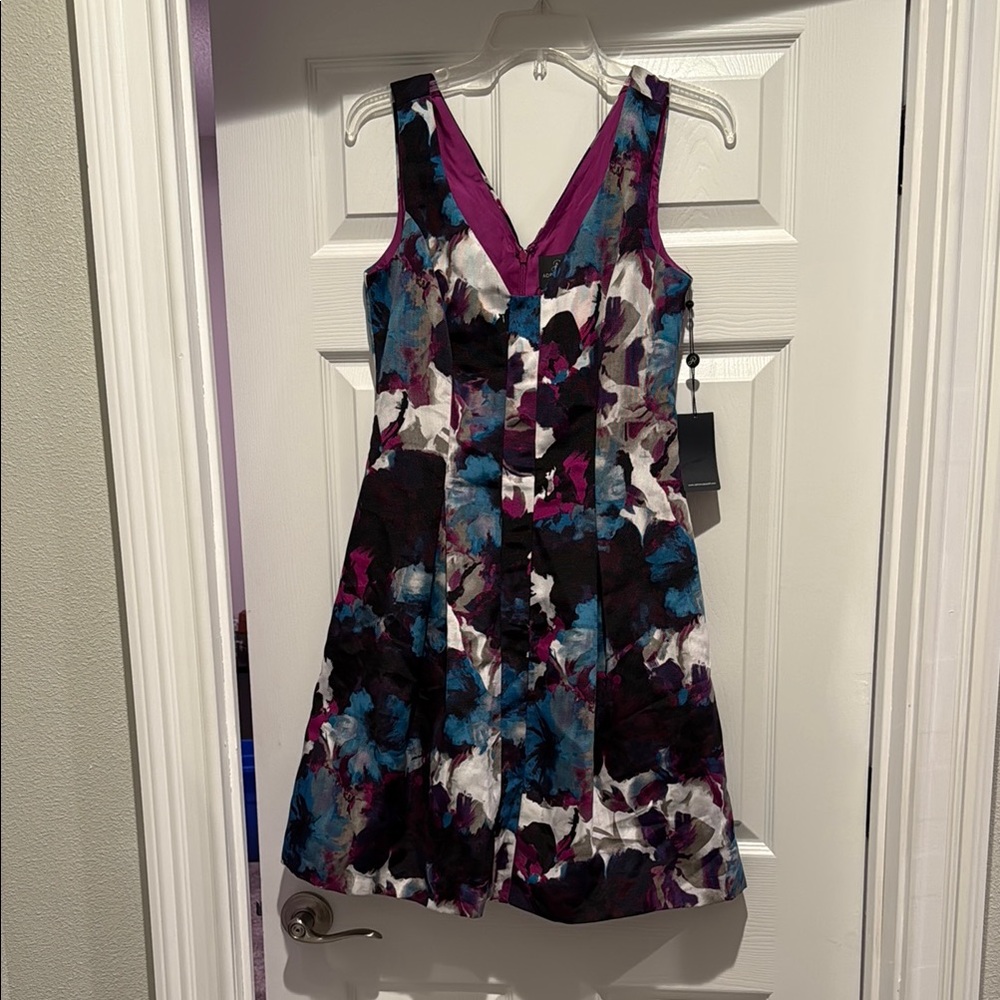 Floral Sleeveless Dress with V-Neck